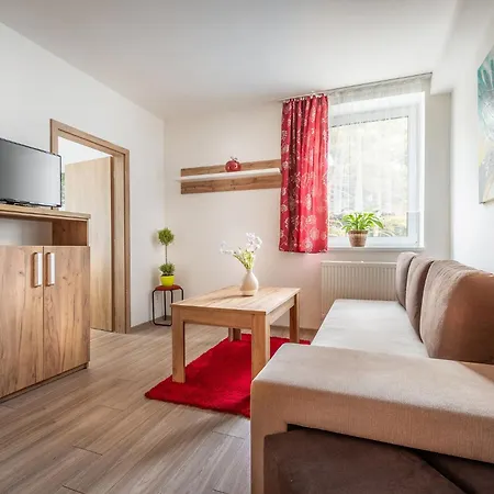 Aparthotel Apartmanovy Dom Stiavnica