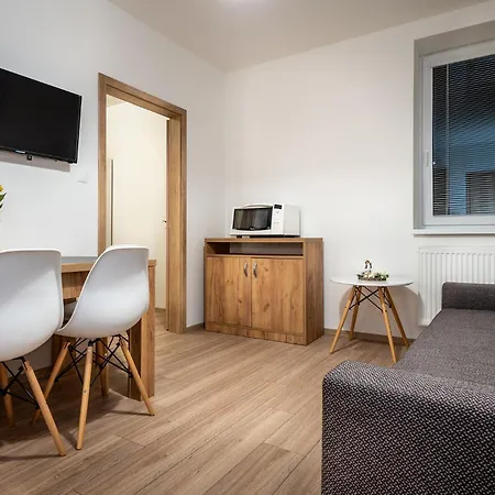 Aparthotel Apartmanovy Dom Stiavnica 3*