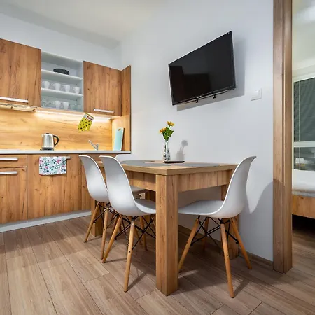 Aparthotel Apartmanovy Dom Stiavnica