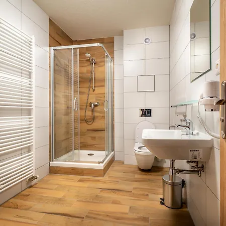 Apartmanovy Dom Stiavnica Aparthotel *