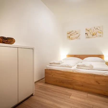 Aparthotel Apartmanovy Dom Stiavnica